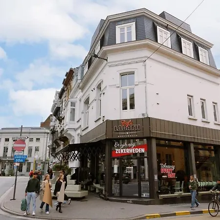 Apartamento Huswell - The Jungle' In The Heart Of Gante