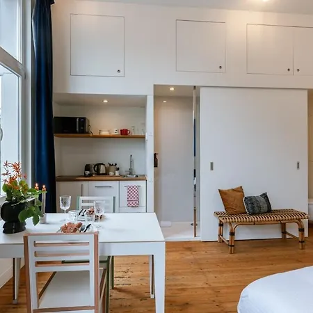 Huswell - The Jungle' In The Heart Of