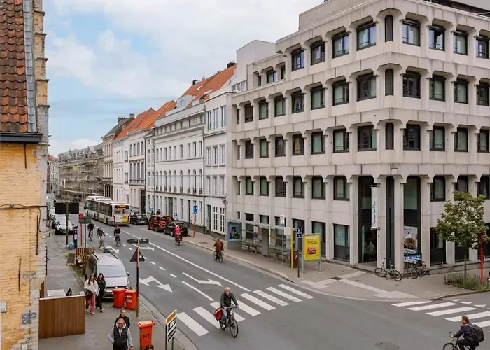 Apartamento Huswell - The Jungle' In The Heart Of